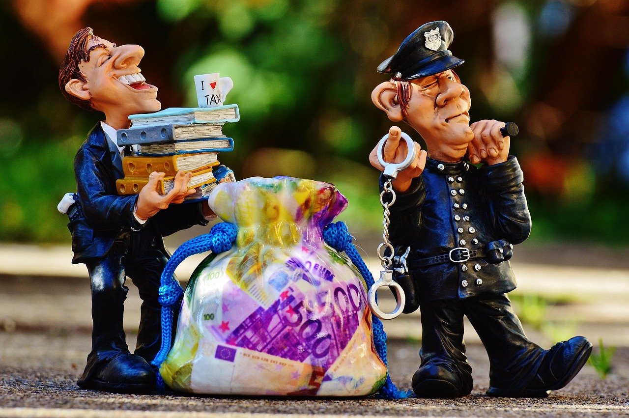 explorez le monde complexe de la fraude, ses types variés, ses méthodes d'exécution et les moyens de protection. apprenez comment détecter et prévenir les comportements frauduleux pour protéger vos finances et votre identité.